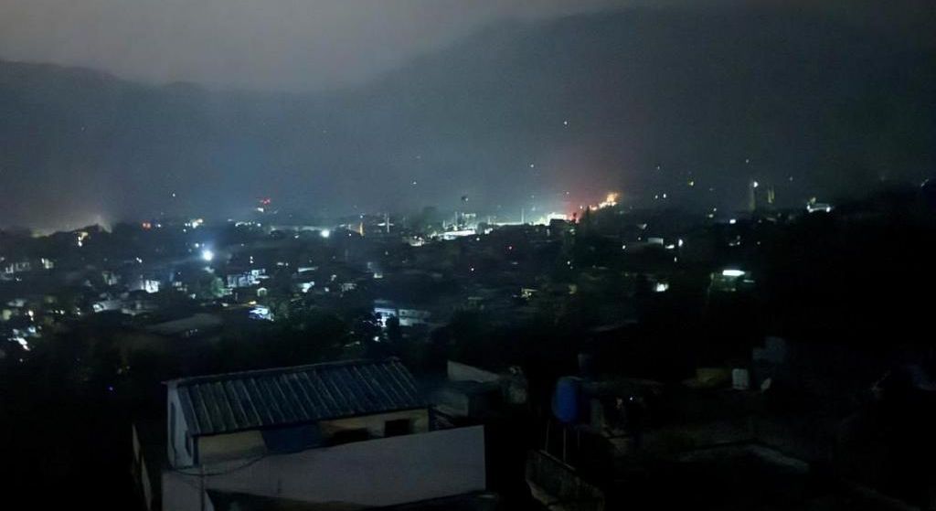 पाकिस्तानमा त्रासको कालो बादल! 'अपरेसन सिन्दूर' पछि युद्धको डर, नेपाली मनमा चिन्ता।