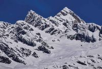 एभरेस्ट मात्र होइन! अब ९७ हिमाल चढ्न सरकारले घोषणा गर्‍यो,निःशुल्क