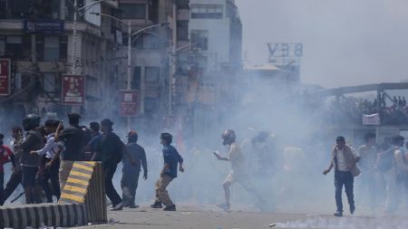 ललितपुर सातदोबाटोस्थित प्रहरी वृत्तमा जेनजी प्रदर्शनकारीद्वारा आगजनी, डीएसपी यादव जावलाखेल सराइ