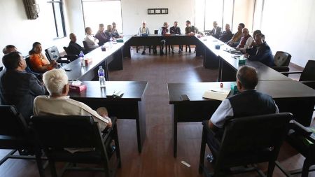कांग्रेस बैठकमा गहिरो बहस: मंसिरभित्रै महाधिवेशन!
