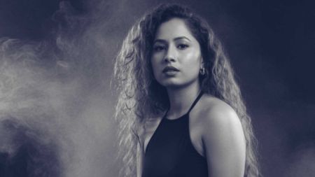 गायिका नितु पौडेलको आत्मदाह प्रयासपछि निधन, प्रहरीले अनुसन्धान अघि बढायो